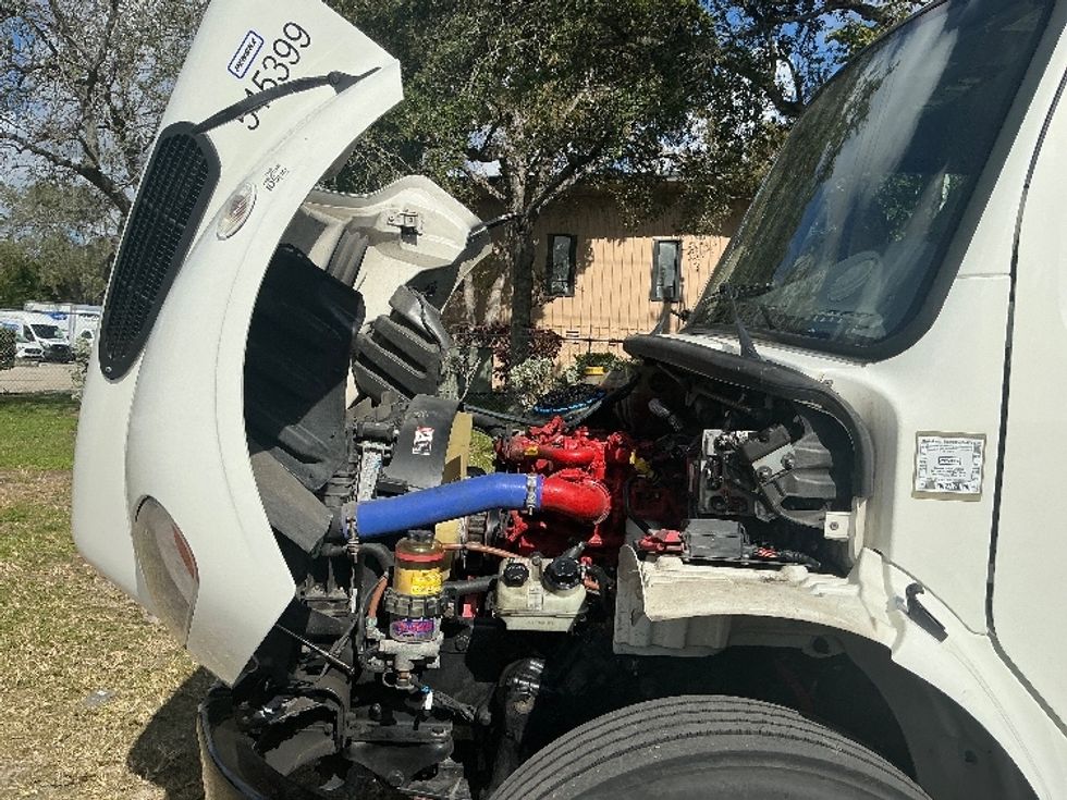 Medium Duty Box Truck-Light and Medium Duty Trucks-Freightliner-2023-M2-Pompano Beach-FL-209,079\n\t\tmiles-$ 60,750 - Image 24