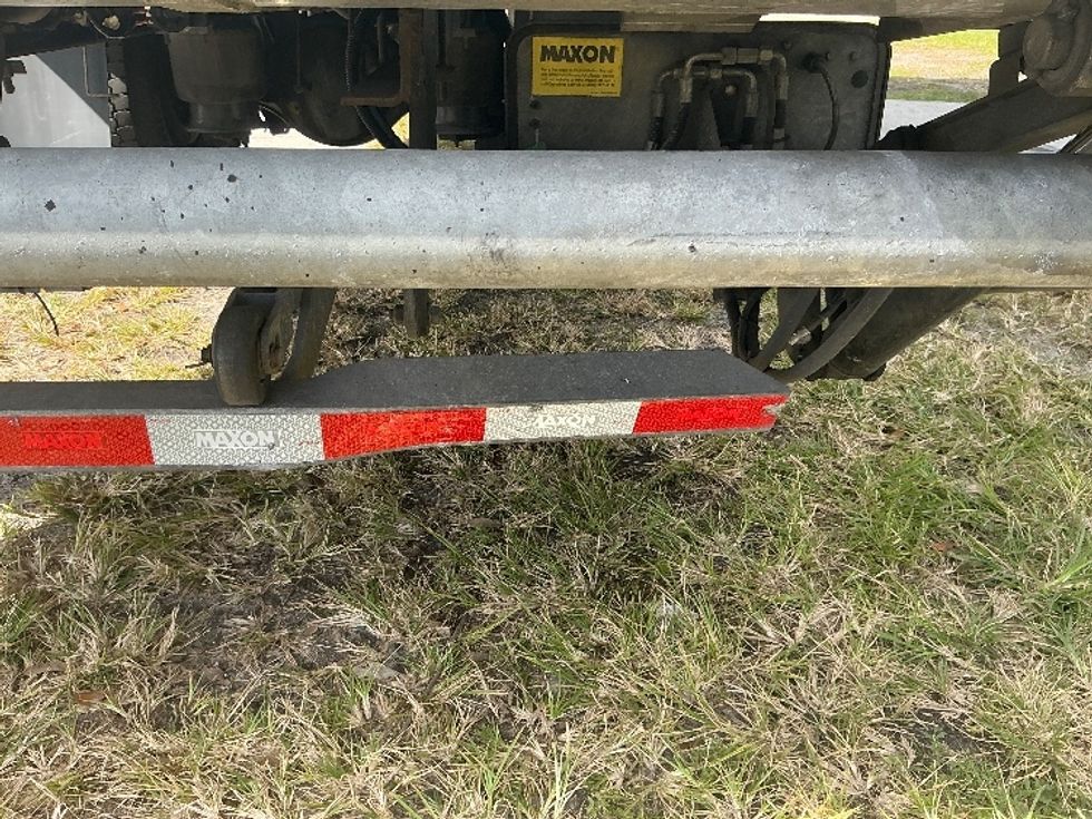 Medium Duty Box Truck-Light and Medium Duty Trucks-Freightliner-2023-M2-Pompano Beach-FL-209,079\n\t\tmiles-$ 60,750 - Image 26