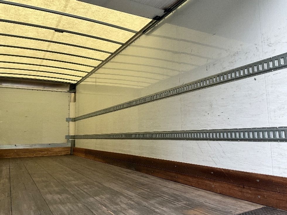 Medium Duty Box Truck-Light and Medium Duty Trucks-Freightliner-2023-M2-Reading-PA-269,934\n\t\tmiles-$ 38,250 - Image 12