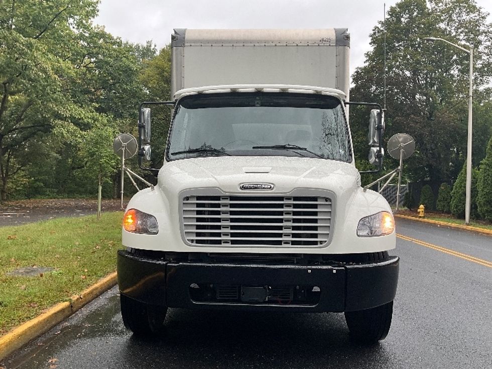 Medium Duty Box Truck-Light and Medium Duty Trucks-Freightliner-2023-M2-Reading-PA-269,934\n\t\tmiles-$ 38,250 - Image 2