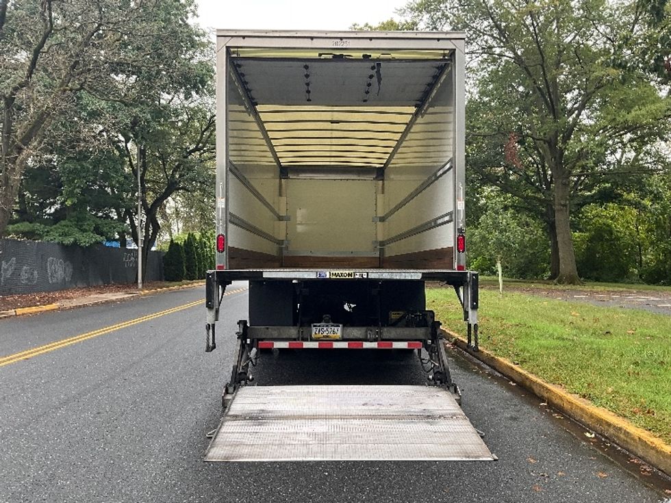Medium Duty Box Truck-Light and Medium Duty Trucks-Freightliner-2023-M2-Reading-PA-269,934\n\t\tmiles-$ 38,250 - Image 9