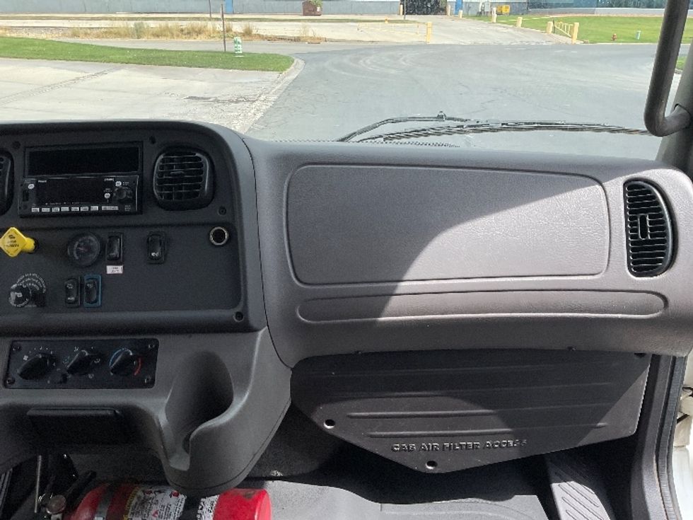 Medium Duty Box Truck-Light and Medium Duty Trucks-Freightliner-2023-M2-Salt Lake City-UT-214,155\n\t\tmiles-$ 60,000 - Image 21