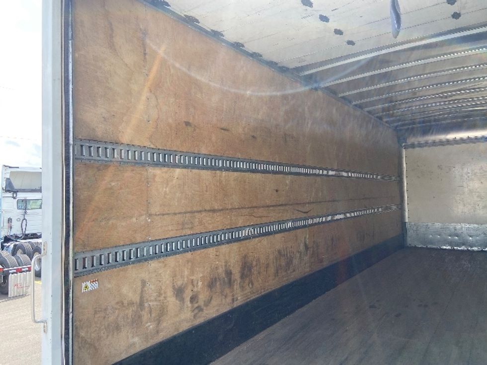 Medium Duty Box Truck-Light and Medium Duty Trucks-Freightliner-2023-M2-San Antonio-TX-278,785\n\t\tmiles-$ 48,500 - Image 11