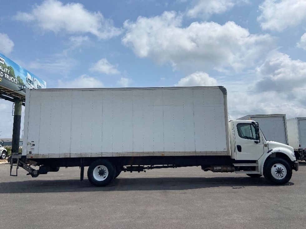 Medium Duty Box Truck-Light and Medium Duty Trucks-Freightliner-2023-M2-San Antonio-TX-278,785\n\t\tmiles-$ 48,500 - Image 15