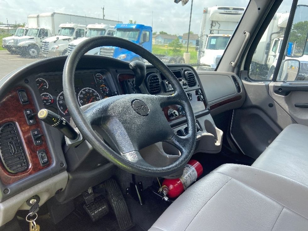 Medium Duty Box Truck-Light and Medium Duty Trucks-Freightliner-2023-M2-San Antonio-TX-278,785\n\t\tmiles-$ 48,500 - Image 17