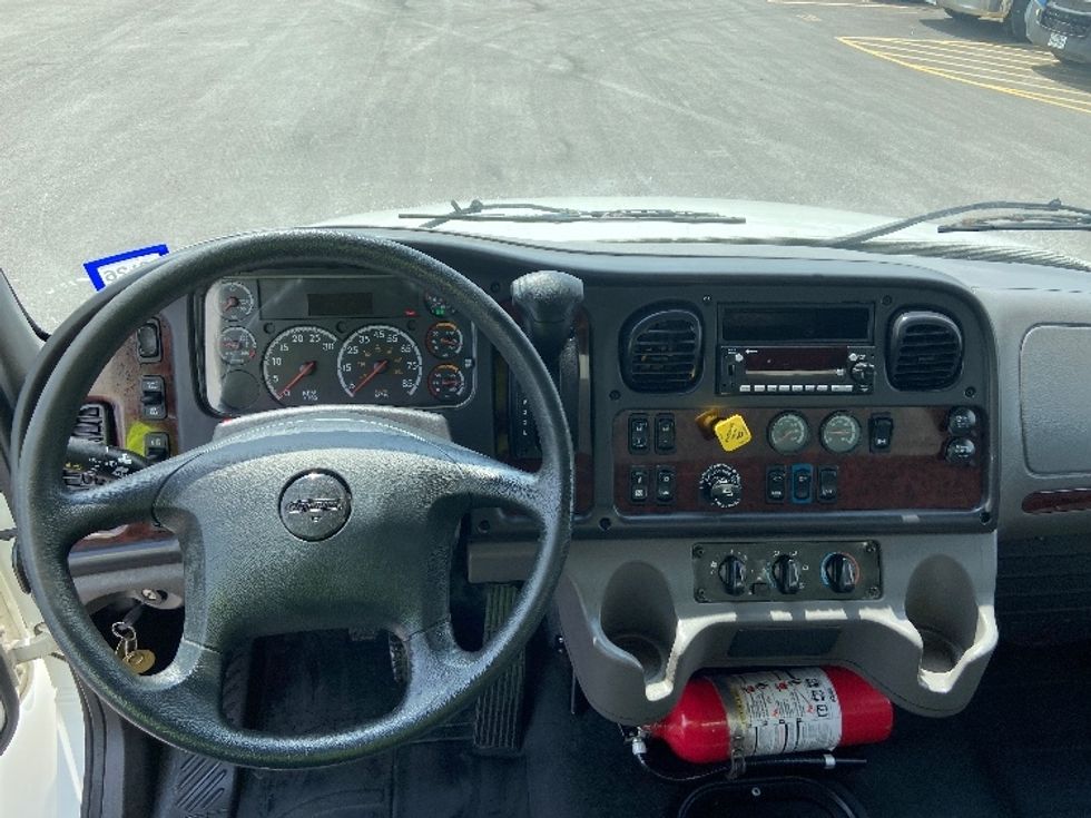 Medium Duty Box Truck-Light and Medium Duty Trucks-Freightliner-2023-M2-San Antonio-TX-278,785\n\t\tmiles-$ 48,500 - Image 18