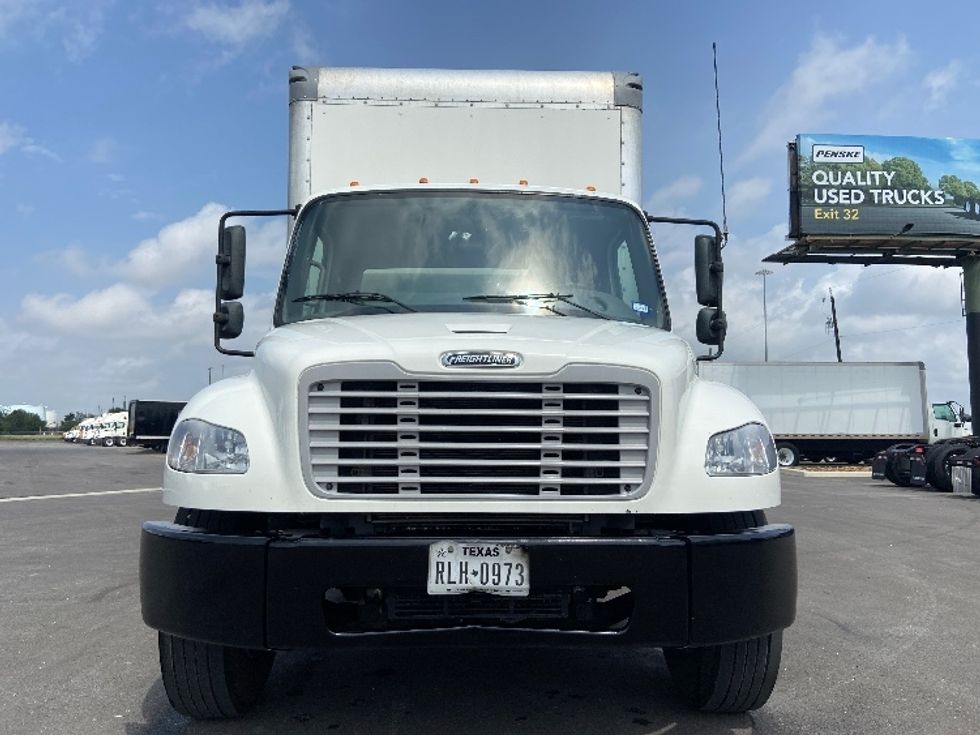 Medium Duty Box Truck-Light and Medium Duty Trucks-Freightliner-2023-M2-San Antonio-TX-278,785\n\t\tmiles-$ 48,500 - Image 2