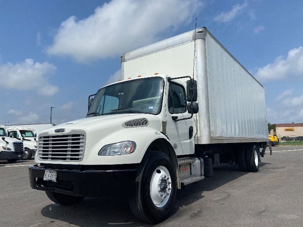 Medium Duty Box Truck-Light and Medium Duty Trucks-Freightliner-2023-M2-San Antonio-TX-278,785\n\t\tmiles-$ 48,500 - Image 3