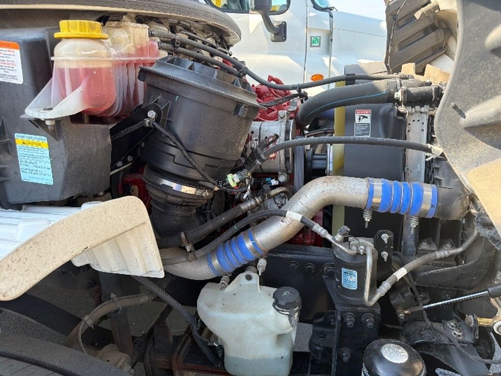 Medium Duty Box Truck-Light and Medium Duty Trucks-Freightliner-2023-M2-Shreveport-LA-273,410\n\t\tmiles-$ 55,000 - Image 23