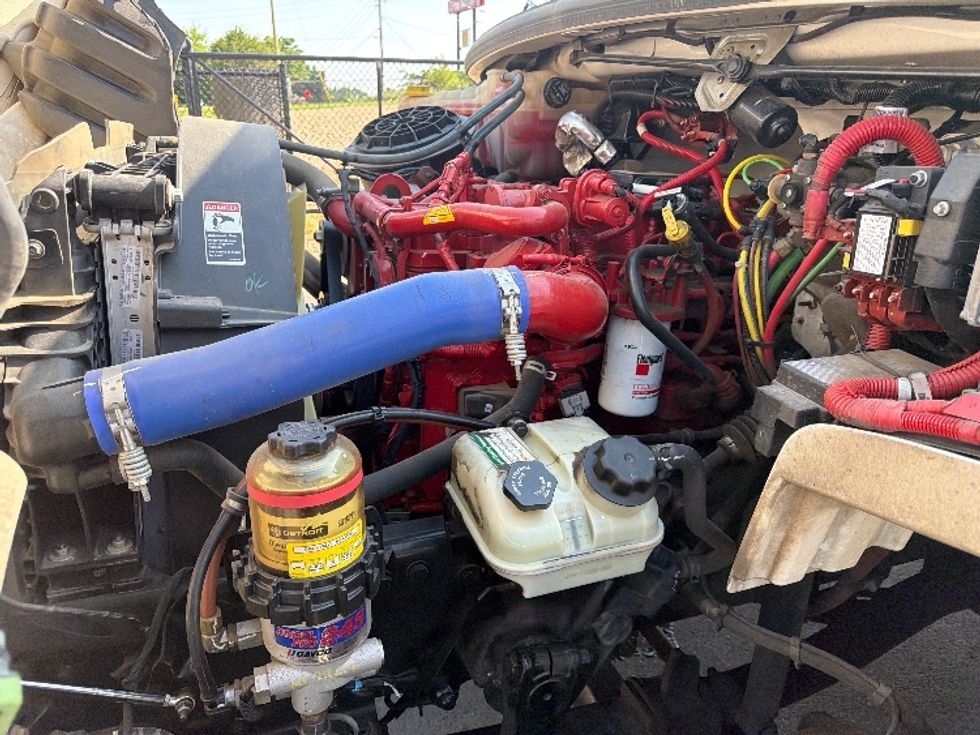 Medium Duty Box Truck-Light and Medium Duty Trucks-Freightliner-2023-M2-Shreveport-LA-273,410\n\t\tmiles-$ 55,000 - Image 24