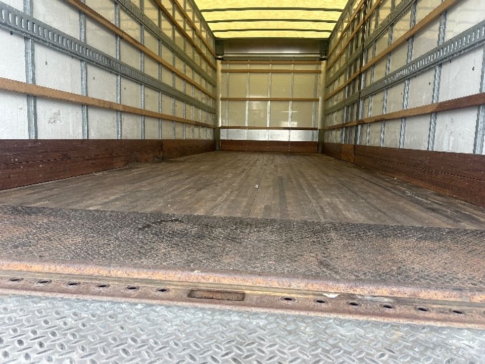 Medium Duty Box Truck-Light and Medium Duty Trucks-Freightliner-2023-M2-Swedesboro-NJ-354,409\n\t\tmiles-$ 30,500 - Image 8