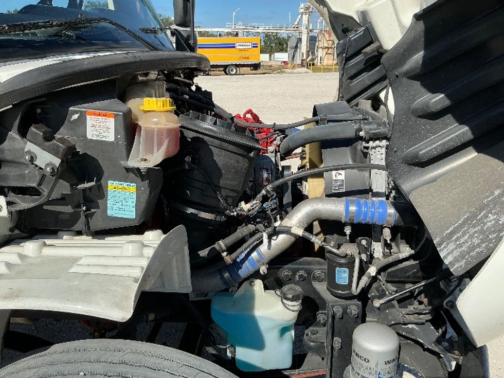 Medium Duty Box Truck-Light and Medium Duty Trucks-Freightliner-2023-M2-Tampa-FL-248,998\n\t\tmiles-$ 54,500 - Image 23