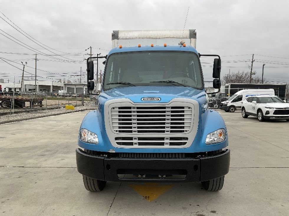 Medium Duty Box Truck-Light and Medium Duty Trucks-Freightliner-2023-M211242S-Baton Rouge-LA-63,552\n\t\tmiles-$ 118,500 - Image 2