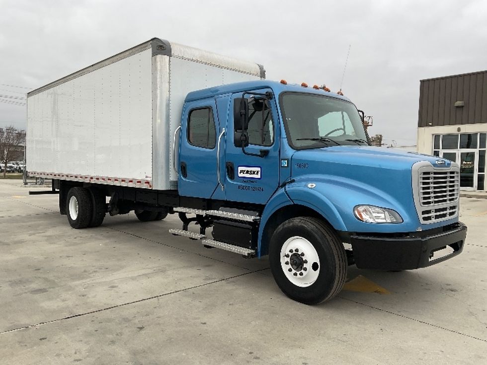 Medium Duty Box Truck-Light and Medium Duty Trucks-Freightliner-2023-M211242S-Baton Rouge-LA-63,552\n\t\tmiles-$ 118,500 - Image 1