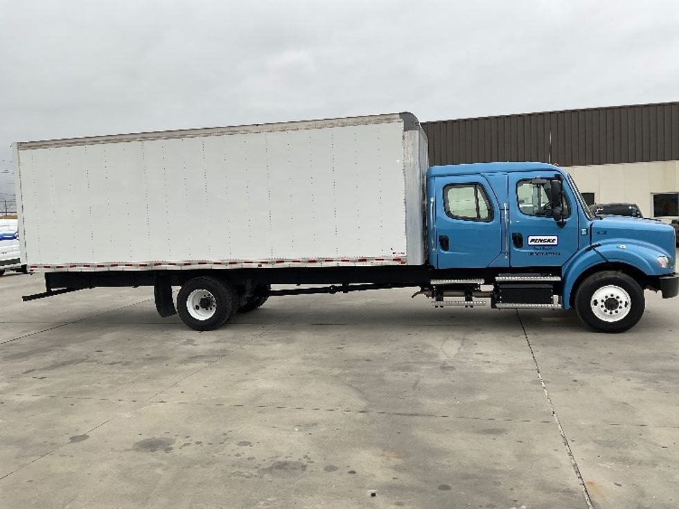 Medium Duty Box Truck-Light and Medium Duty Trucks-Freightliner-2023-M211242S-Baton Rouge-LA-63,552\n\t\tmiles-$ 118,500 - Image 15