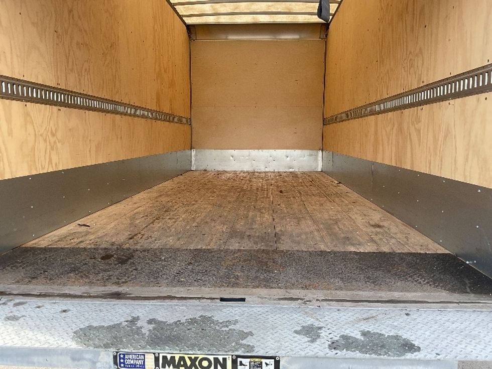 Medium Duty Box Truck-Light and Medium Duty Trucks-Freightliner-2024-M2-Allen Park-MI-1,231\n\t\tmiles-$ 85,500 - Image 10