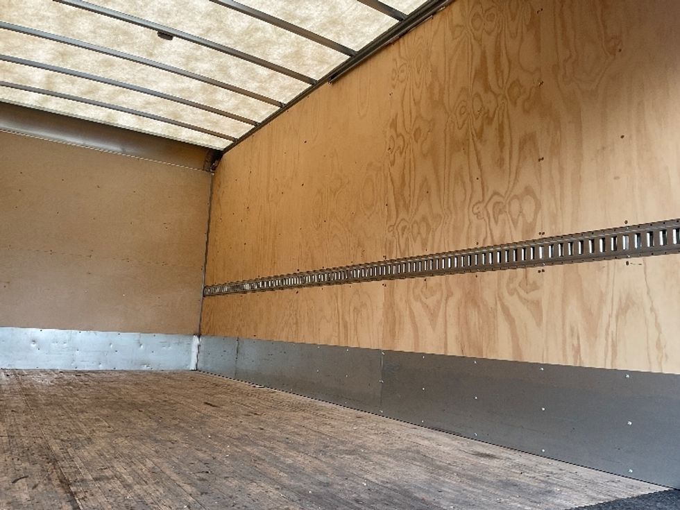 Medium Duty Box Truck-Light and Medium Duty Trucks-Freightliner-2024-M2-Allen Park-MI-1,231\n\t\tmiles-$ 85,500 - Image 12