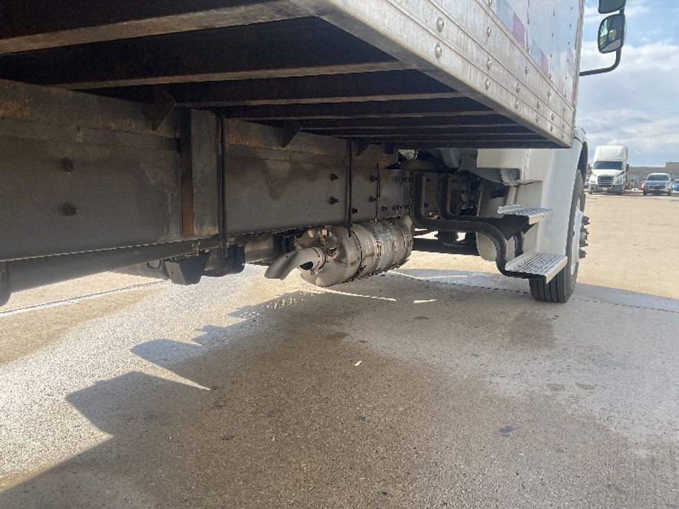 Medium Duty Box Truck-Light and Medium Duty Trucks-Freightliner-2024-M2-Allen Park-MI-1,231\n\t\tmiles-$ 85,500 - Image 14