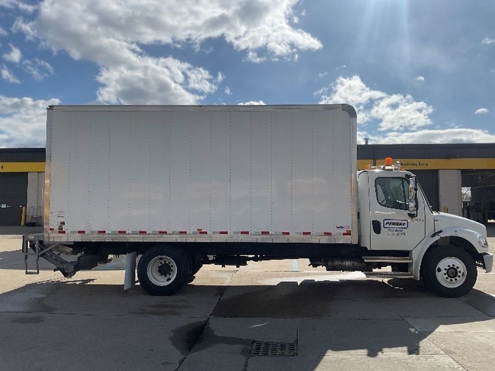 Medium Duty Box Truck-Light and Medium Duty Trucks-Freightliner-2024-M2-Allen Park-MI-1,231\n\t\tmiles-$ 85,500 - Image 15