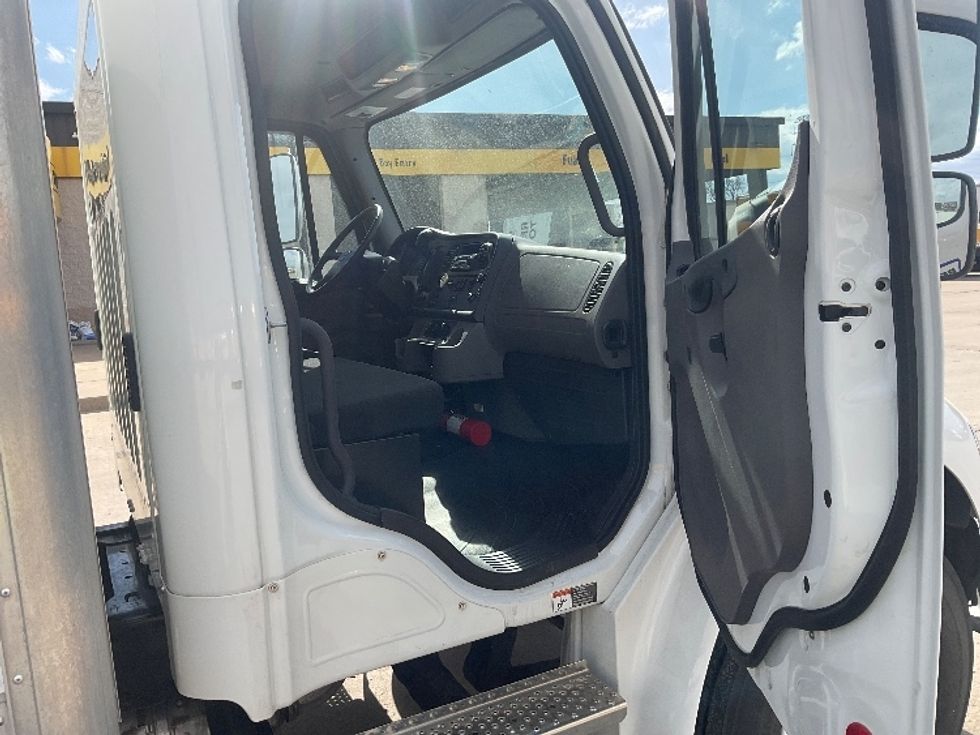 Medium Duty Box Truck-Light and Medium Duty Trucks-Freightliner-2024-M2-Allen Park-MI-1,231\n\t\tmiles-$ 85,500 - Image 20