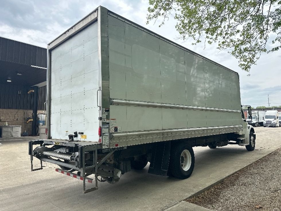 Medium Duty Box Truck-Light and Medium Duty Trucks-Freightliner-2024-M2-Bloomington-IN-172,548\n\t\tmiles-$ 71,750 - Image 13