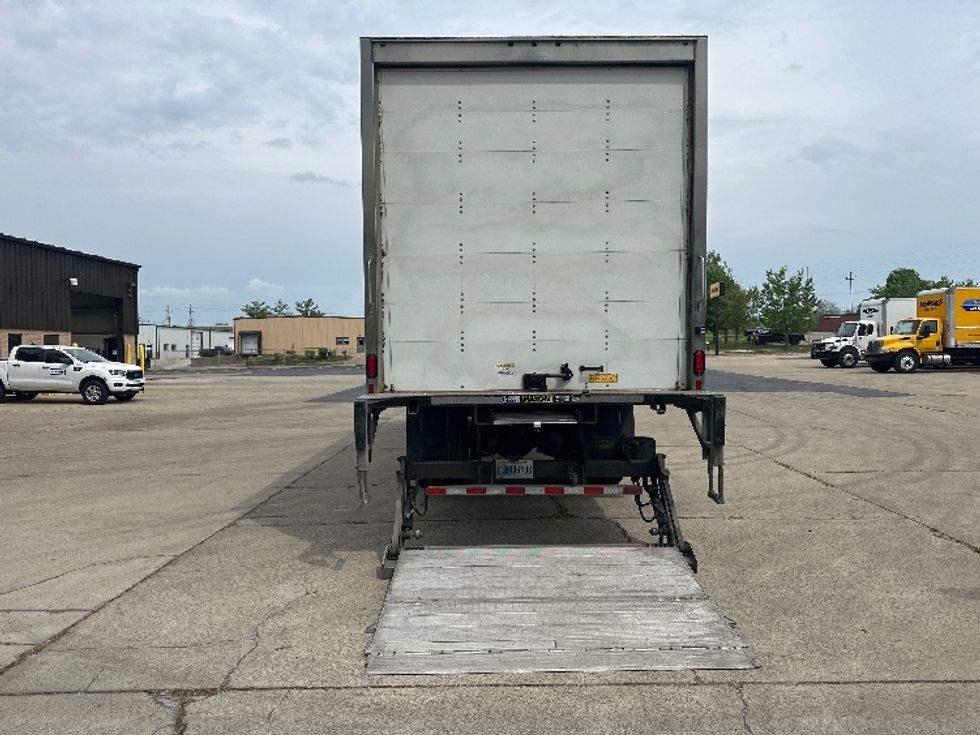 Medium Duty Box Truck-Light and Medium Duty Trucks-Freightliner-2024-M2-Bloomington-IN-172,548\n\t\tmiles-$ 71,750 - Image 9