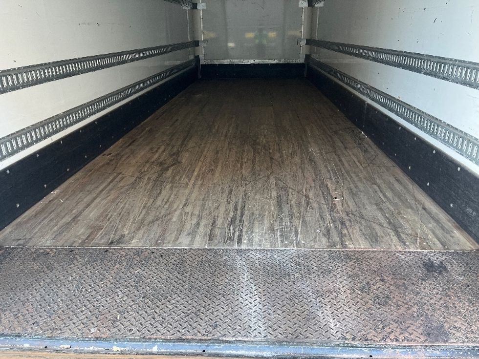 Medium Duty Box Truck-Light and Medium Duty Trucks-Freightliner-2024-M2-Burlington-NJ-121,915\n\t\tmiles-$ 90,000 - Image 10