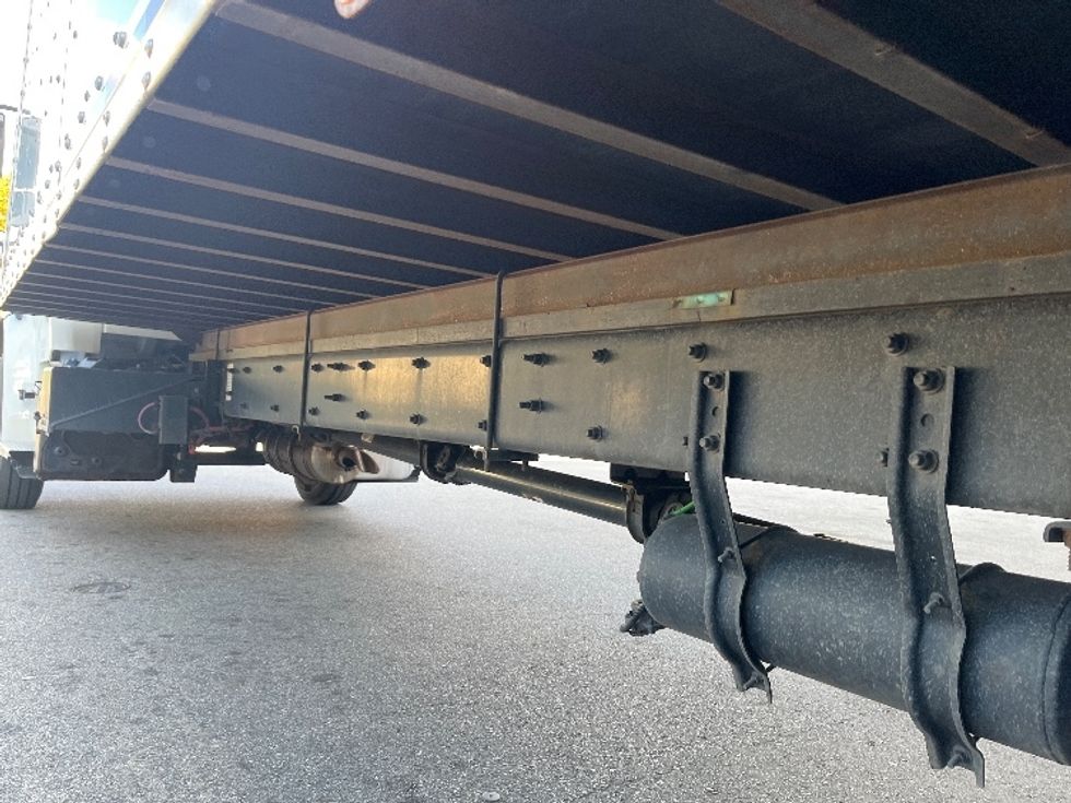 Medium Duty Box Truck-Light and Medium Duty Trucks-Freightliner-2024-M2-Burlington-NJ-121,915\n\t\tmiles-$ 90,000 - Image 5