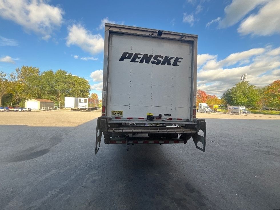 Medium Duty Box Truck-Light and Medium Duty Trucks-Freightliner-2024-M2-Burlington-NJ-121,915\n\t\tmiles-$ 90,000 - Image 7