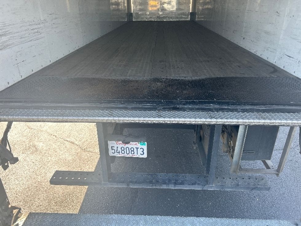 Medium Duty Box Truck-Light and Medium Duty Trucks-Freightliner-2024-M2-Ceres-CA-130,397\n\t\tmiles-$ 74,500 - Image 10