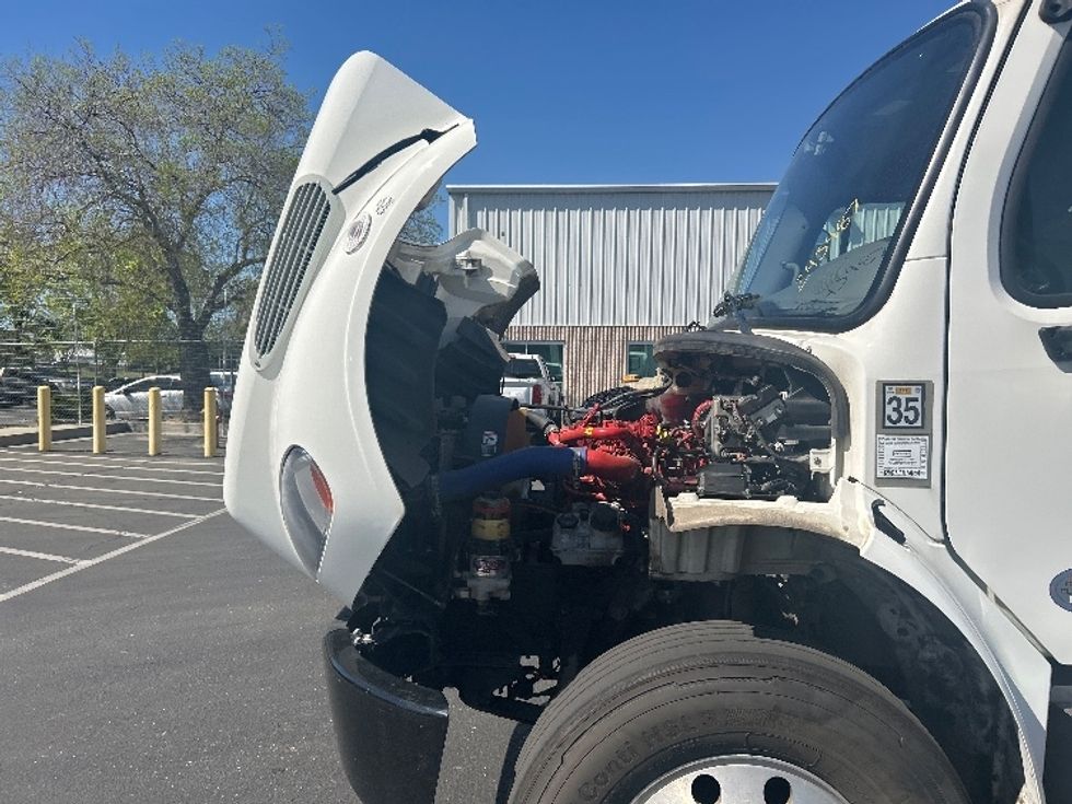 Medium Duty Box Truck-Light and Medium Duty Trucks-Freightliner-2024-M2-Ceres-CA-130,397\n\t\tmiles-$ 74,500 - Image 24