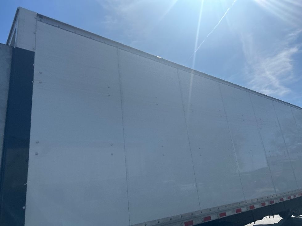 Medium Duty Box Truck-Light and Medium Duty Trucks-Freightliner-2024-M2-Ceres-CA-130,397\n\t\tmiles-$ 74,500 - Image 26
