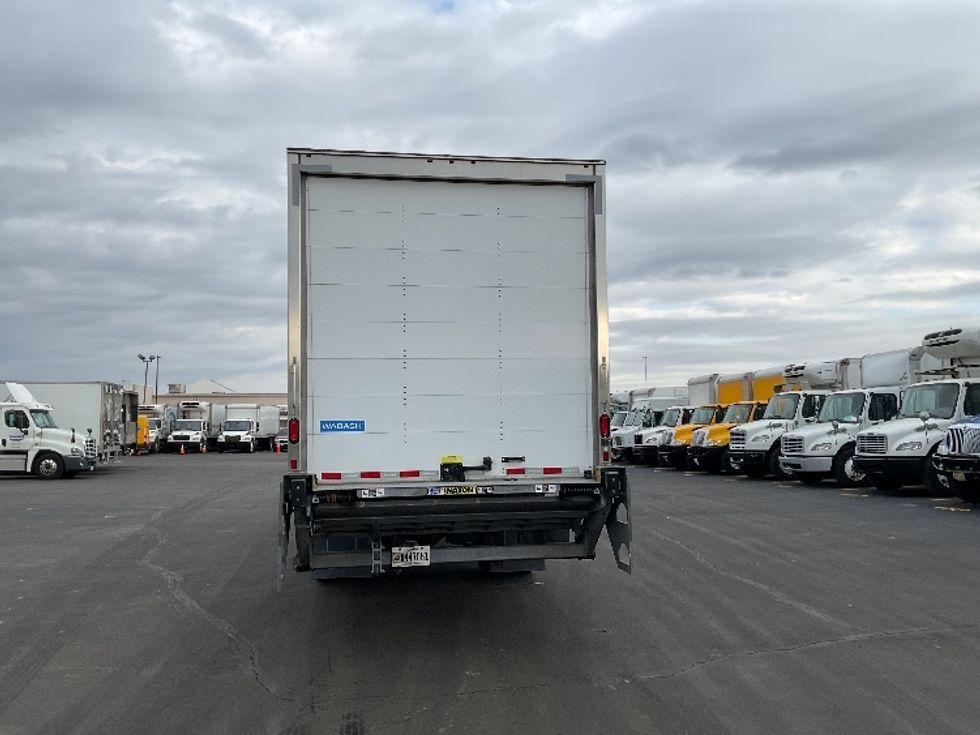 Medium Duty Box Truck-Light and Medium Duty Trucks-Freightliner-2024-M2-Indianapolis-IN-77,700\n\t\tmiles-$ 93,750 - Image 7