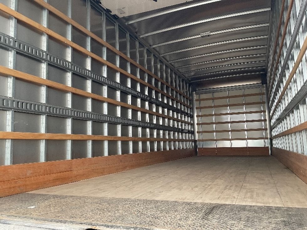Medium Duty Box Truck-Light and Medium Duty Trucks-Freightliner-2024-M2-Indianapolis-IN-85,885\n\t\tmiles-$ 92,250 - Image 11