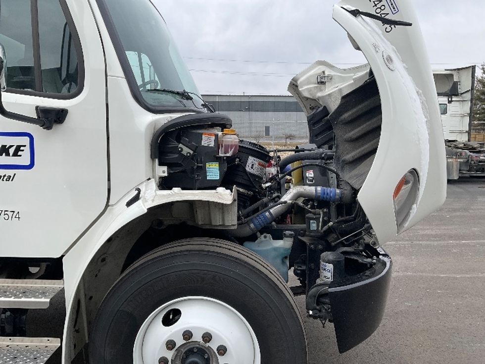 Medium Duty Box Truck-Light and Medium Duty Trucks-Freightliner-2024-M2-Indianapolis-IN-85,885\n\t\tmiles-$ 92,250 - Image 23