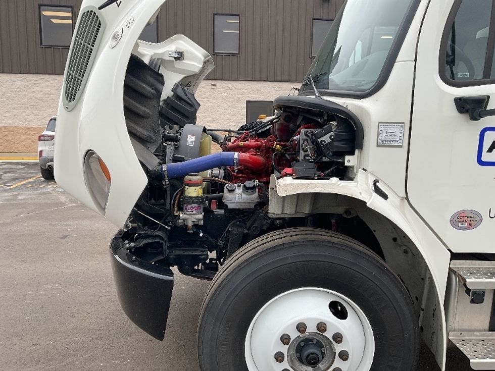 Medium Duty Box Truck-Light and Medium Duty Trucks-Freightliner-2024-M2-Indianapolis-IN-85,885\n\t\tmiles-$ 92,250 - Image 24