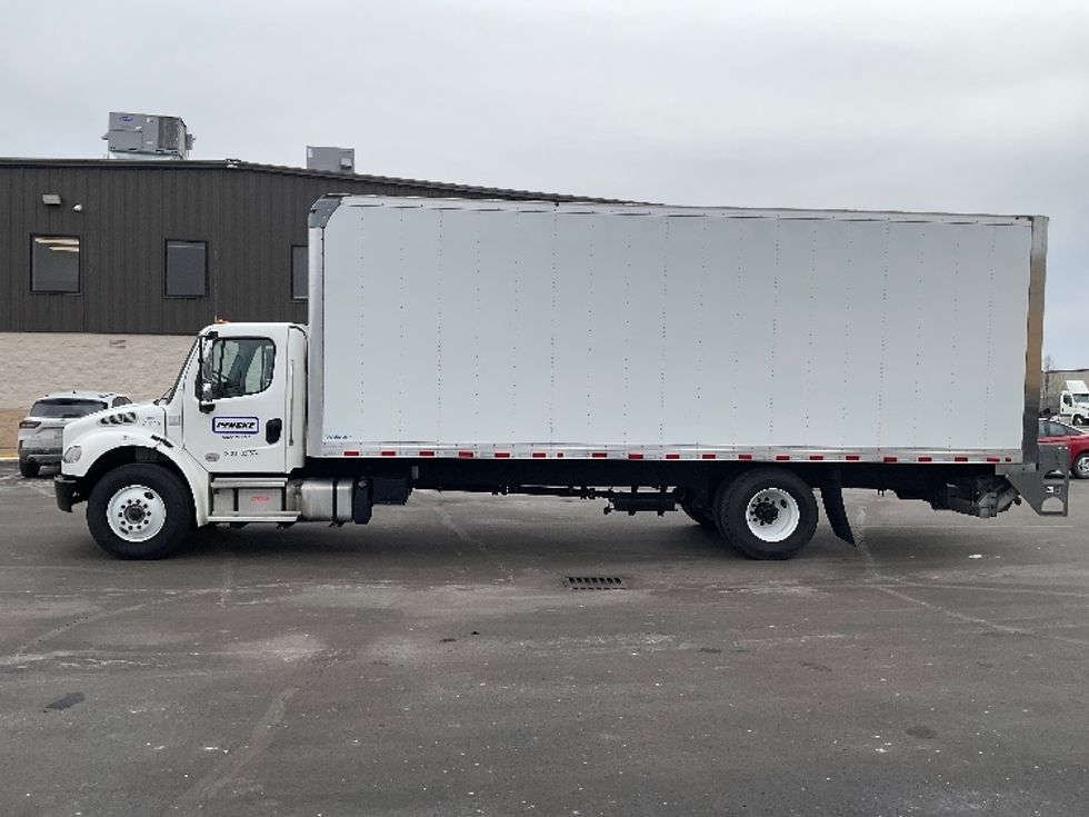 Medium Duty Box Truck-Light and Medium Duty Trucks-Freightliner-2024-M2-Indianapolis-IN-85,885\n\t\tmiles-$ 92,250 - Image 4