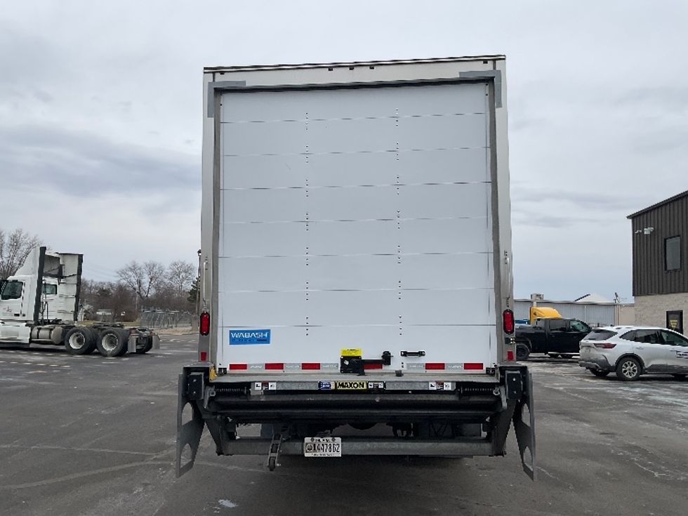 Medium Duty Box Truck-Light and Medium Duty Trucks-Freightliner-2024-M2-Indianapolis-IN-85,885\n\t\tmiles-$ 92,250 - Image 7