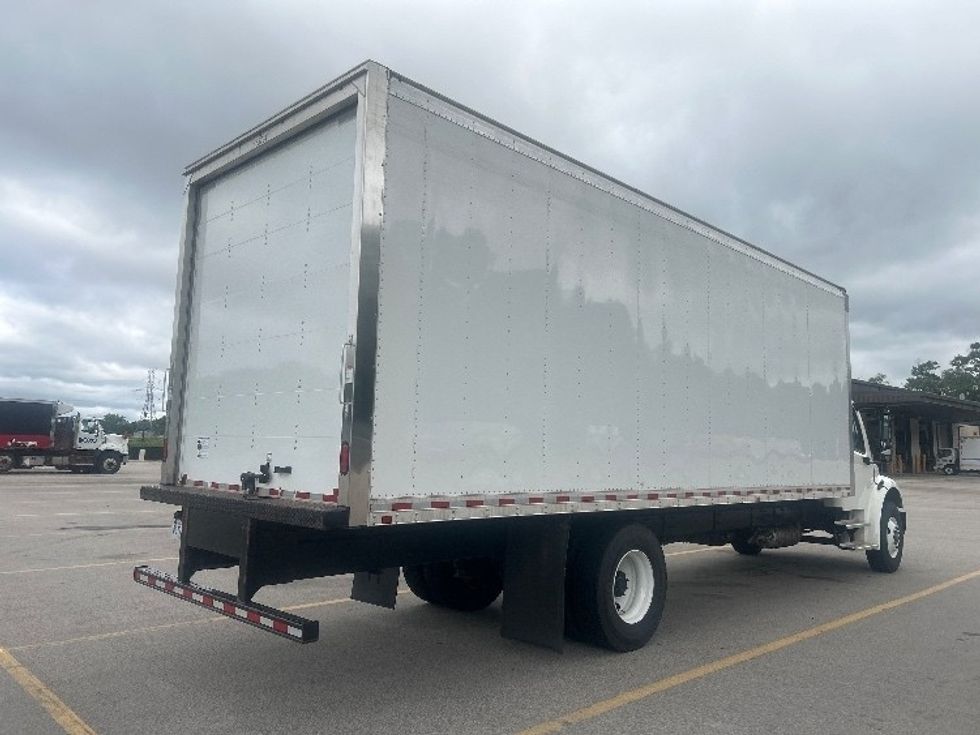 Medium Duty Box Truck-Light and Medium Duty Trucks-Freightliner-2024-M2-Lansing-MI-25,343\n\t\tmiles-$ 91,500 - Image 12