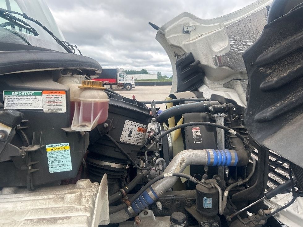 Medium Duty Box Truck-Light and Medium Duty Trucks-Freightliner-2024-M2-Lansing-MI-25,343\n\t\tmiles-$ 91,500 - Image 22