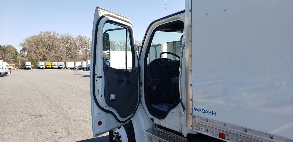 Medium Duty Box Truck-Light and Medium Duty Trucks-Freightliner-2024-M2-Little Rock-AR-157,338\n\t\tmiles-$ 69,250 - Image 16