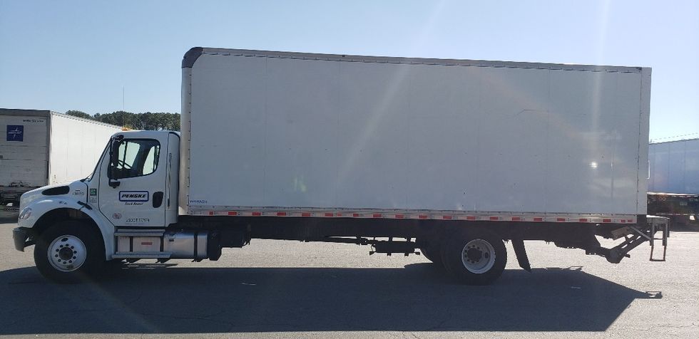 Medium Duty Box Truck-Light and Medium Duty Trucks-Freightliner-2024-M2-Little Rock-AR-157,338\n\t\tmiles-$ 69,250 - Image 4