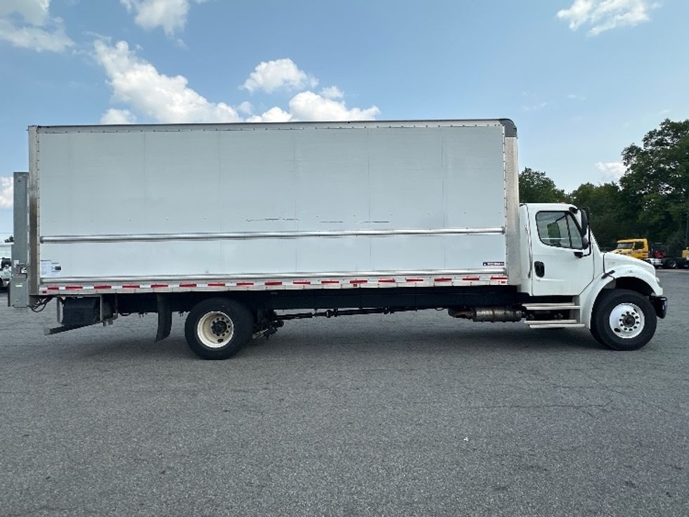Medium Duty Box Truck-Light and Medium Duty Trucks-Freightliner-2024-M2-Parsippany-NJ-130,193\n\t\tmiles-$ 89,250 - Image 13