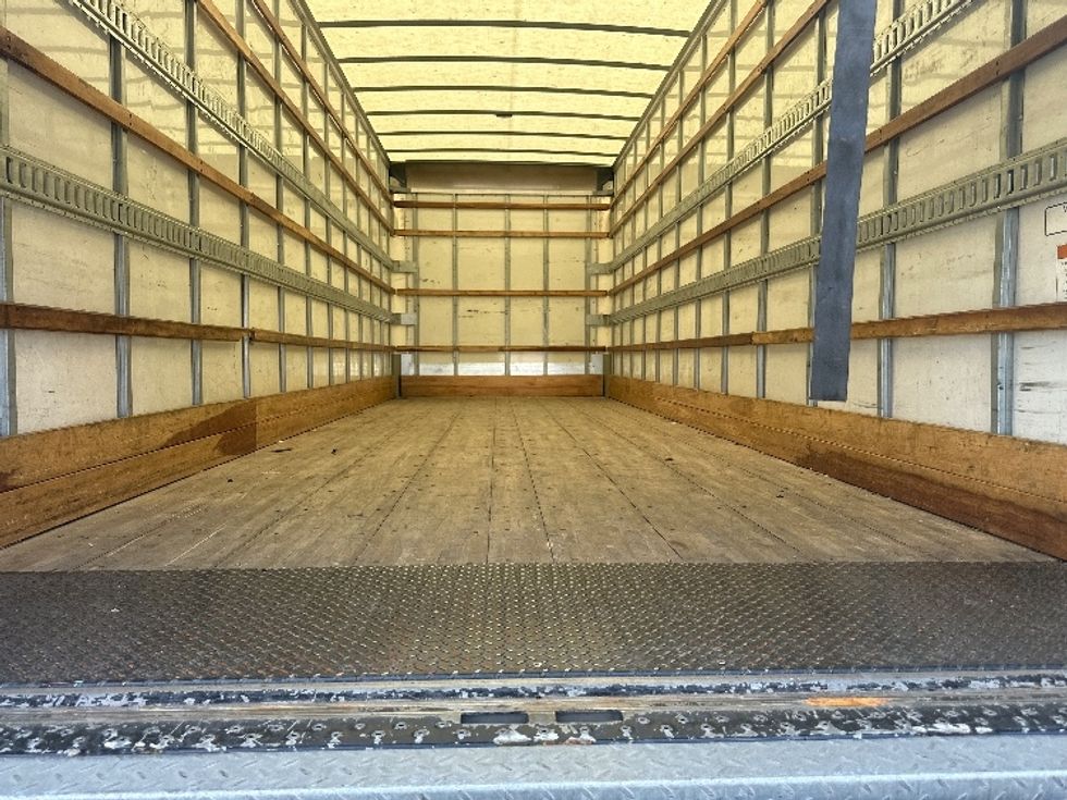 Medium Duty Box Truck-Light and Medium Duty Trucks-Freightliner-2024-M2-Parsippany-NJ-130,193\n\t\tmiles-$ 89,250 - Image 8