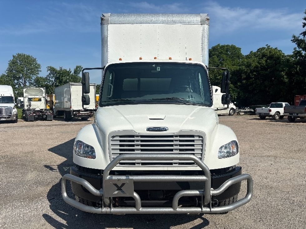 Medium Duty Box Truck-Light and Medium Duty Trucks-Freightliner-2024-M2-Poplar Bluff-MO-329,939\n\t\tmiles-$ 43,750 - Image 2