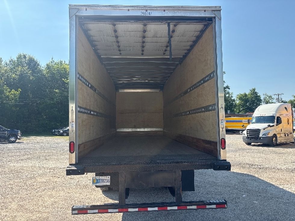 Medium Duty Box Truck-Light and Medium Duty Trucks-Freightliner-2024-M2-Poplar Bluff-MO-329,939\n\t\tmiles-$ 43,750 - Image 8