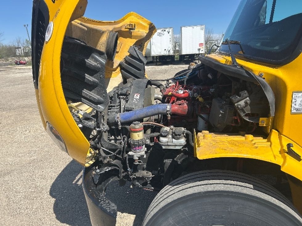 Medium Duty Box Truck-Light and Medium Duty Trucks-Freightliner-2024-M2P-La Porte-IN-235,598\n\t\tmiles-$ 58,500 - Image 24