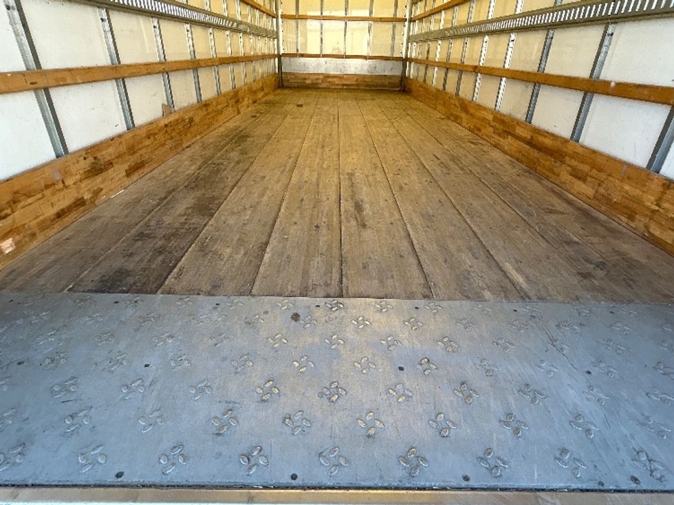 Medium Duty Box Truck-Light and Medium Duty Trucks-Freightliner-2024-M2P-Olive Branch-MS-133,734\n\t\tmiles-$ 78,750 - Image 10