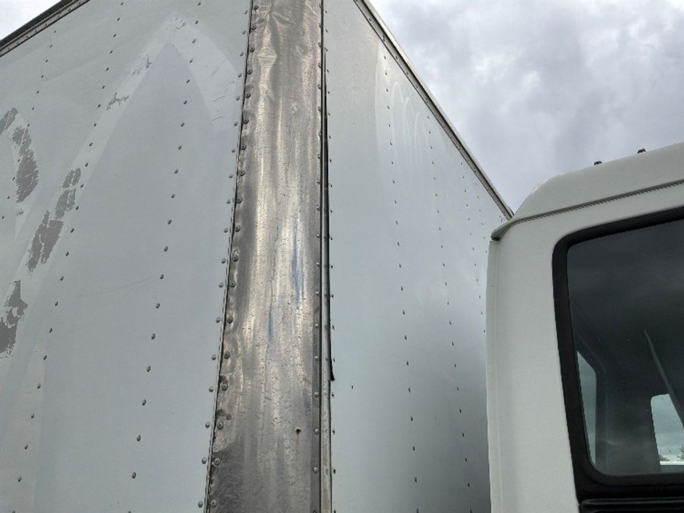 Medium Duty Box Truck-Light and Medium Duty Trucks-GMC-2008-T7F042-Austin-TX-410,000\n\t\tmiles-$ 16,000 - Image 26