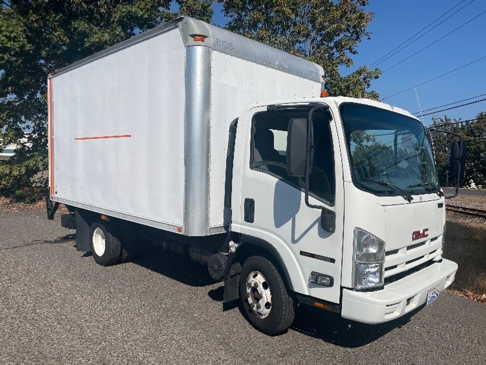 Used GMC Medium Duty Box Trucks for Sale Penske Used Trucks